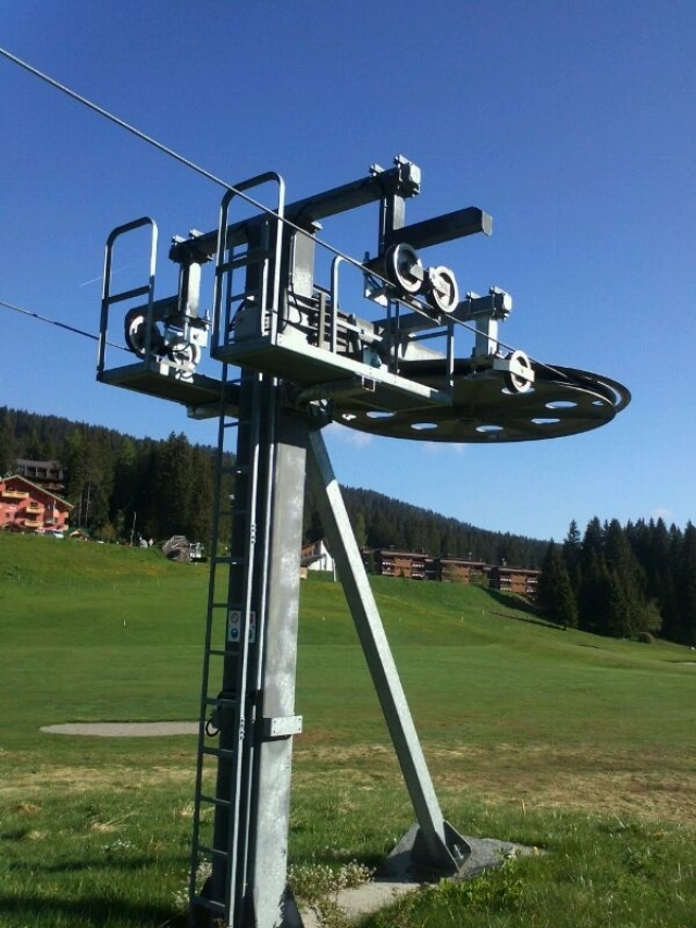 seilbahn.cc - 2 Stk. Doppelmayr Tellerlifte