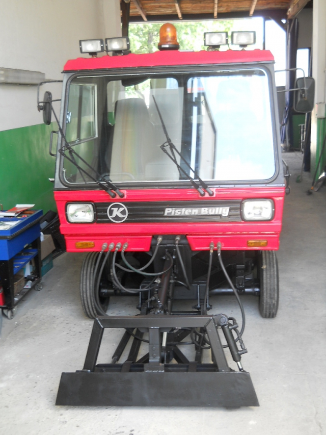 seilbahn.cc - PistenBully 130D