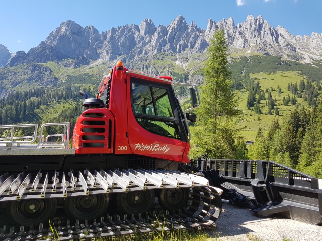 seilbahn.cc - Pisten Bully 300