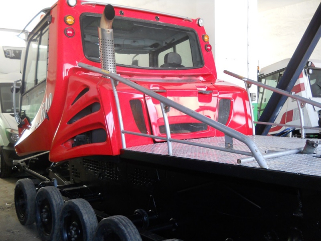 seilbahn.cc - Kassbohrer Pistenbully PB 600