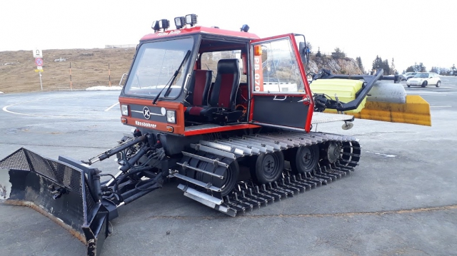 seilbahn.cc - Pistenbully 070