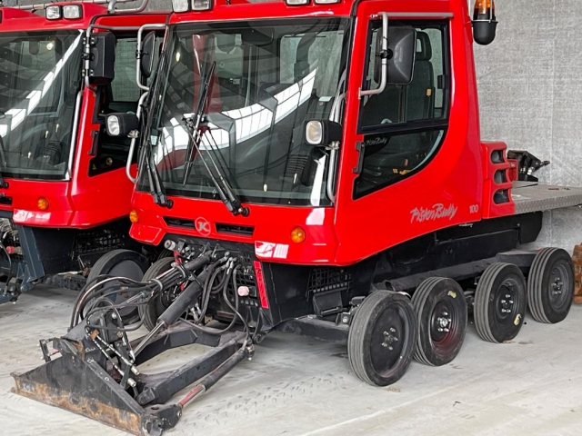 seilbahn.cc - Kssbohrer Pistenbully PB 100
