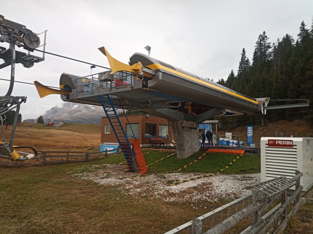 seilbahn.cc - 4 - CLD Leitner