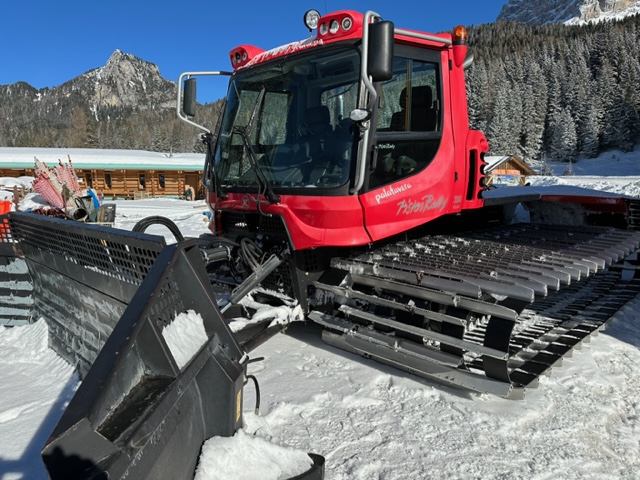 seilbahn.cc - Pisten Bully 300 polar