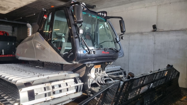 seilbahn.cc - Prinoth NEW Leitwolf PT 551 Schweizer Papiere 