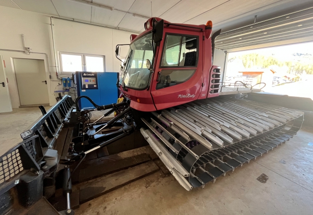 seilbahn.cc - Pisten Bully 200
