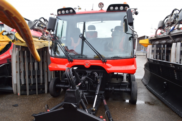 seilbahn.cc - PistenBully 600  SCR PT-233