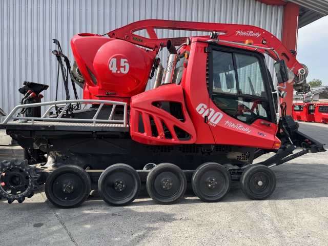 seilbahn.cc - PistenBully 600 SCR Polar Winde 4,5t aktiv